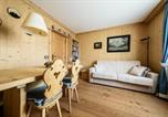 Location vacances  Province de Belluno - Pecol Charming Apartment R&R-1