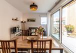 Location vacances Anglet - Appartement Moderne avec Terrasse et Parking à Anglet - 4 Pers. - Fr-1-239-1152-1
