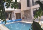 Location vacances  Um er-Rasas (Kastrom Mefa’a) - فيلا وشاليه فيينا-2