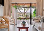Location vacances Nelspruit - La Roca Guest House-2