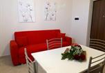 Location vacances  Province de Caserte - Rachel's guest apartments-4