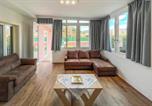 Location vacances  Province de Grosseto - Nice Home In Castiglione Della Pesc-3