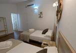 Location vacances Torreblascopedro - Casa Rural el Olivar Chumi Miraelrio 2-3