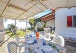 Location vacances  Province de Vibo-Valentia - 3 Bedroom Beautiful Home In Ricadi-2