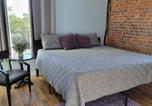 Hôtel Gas City - Tipton, In Hotel-downtown w/ private bed/bathroom-1