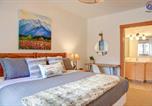 Location vacances Canmore - Modern Nordic 2 Bedroom Mountain View Condo-3