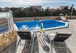 Location vacances Ličko-Senjska - Apartments for 12 with 2 private pools-2
