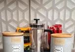 Location vacances Hounslow - Beautiful coasy studio-1