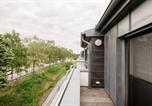 Location vacances  Luxembourg - Modern Terrace Home near Luxembourg Airport-4