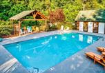Location vacances Knoxville - Manaaki - The Happy Cabin cabin-1