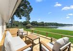 Location vacances Sandston - Family Getaway Waterfront 8 Serene Acres New Build plus Gazebo-4