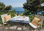 Location vacances Pučišća - First Row Seafront Apartments in Stanići-4