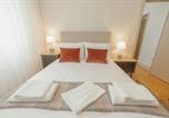 Location vacances Modelos - City Center Comfort Apartment by Vacationy-1