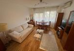Location vacances Novi Sad - Central Park-1