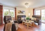 Location vacances Glowe - Haus Eichenwald-3