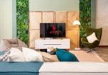 Location vacances Khlong Toei - 3br design townhouse in central Bangkok for 8 guests - 10min to Bts, Emquartier-1