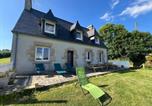 Location vacances Plomodiern - Le logis de Keramporchet - Proche plages-1