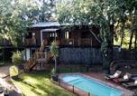Location vacances Tulbagh - Vindoux Tree House Guest Farm & Spa-1