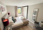 Location vacances Oxford - Stylish 1-Bedroom Apartment with Balcony & Free Parking in City Centre-3
