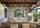 Location vacances  Province de Pesaro et Urbino - Casale degli Ulivi 12 by Marche Holiday Villas-3