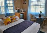 Location vacances  Palm Island ou Ile Prune - Smithy's Apartment 2-3