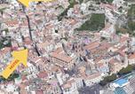 Location vacances  Province de Salerne - Aparthotel with Sea view, elevator only 2 stairs in the historical center At 350mt from the Cathedral-1