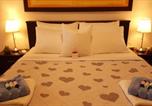 Location vacances Beer-Sheva - By The Sea Vacation Suite-1