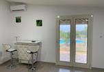 Location vacances Olmeto - Appartement corse olmeto-1