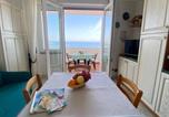 Location vacances Porto Torres - Breathtaking seaview apartment in Porto Torres-4
