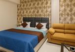 Location vacances  bhatpara - Luxarious New Town, 811,Rajarhat ,kolkata Airport & Cc2, One Rk With Pool and Gym-3