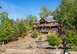 Location vacances Jasper - Captain's Quarters - Lakeside Patio Fire Pit-1