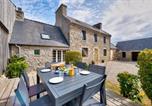 Location vacances Kerlouan - Gîte de vacances pour 6 avec jardin - 800 m plage-1