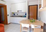 Location vacances  Province de Gorizia - Inviting apartment close to the beach in Grado-3