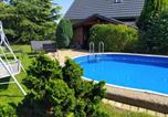 Location vacances Ostrava - Callum - rodinný dům s relax zónou-1