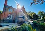 Location vacances Gateshead - Lodge - Sleeps 18 pet friendly & free parking-1