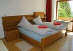 Location vacances Feldberg - Haus Elisabeth - Ferienwohnung Hirschsprung, 2 Schlafzimmer, Feldberg-2