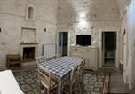 Location vacances Locorotondo - Trulli annina con piscina-1