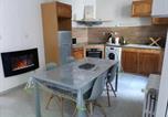 Location vacances  Ardèche - Appartement chaleureux à Saint-Martin-de-Valamas 53 m² avec terrasse-1
