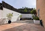 Location vacances La route de San Feliu à Tossa de Mar - 4-Bedroom Apartment with Private Garden in Tossa de Mar-1