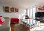Location vacances  Lisbonne - Alfama Apartment with river view-2