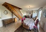 Location vacances Dives-sur-Mer - Dives-sur-Mer, 3 pièces duplex, terrasse, animaux admis - Fr-1-487-278-1
