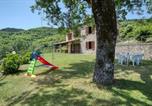 Location vacances Santa Fiora - Cozy Home In Arcidosso With Wifi-2