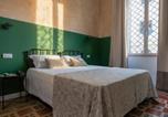Location vacances  Ville métropolitaine de Palerme - Donna Oliva Guest House-4