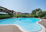 Location vacances Soiano del Lago - Dimora del Lago - Oasi con Piscina-1
