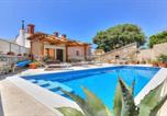 Location vacances Novi Vinodolski - Holiday home in Novi Vinodolski 45274-1