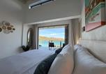 Location vacances  Palm Island ou Ile Prune - New modern ocean view villa, 3 mins walk to Beach-3