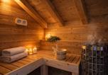 Location vacances Liézey - Chalet La Reine des Prés sauna piscine Gérardmer Le Domaine des Fleurs-4