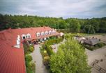Villages vacances Hel - Hubertus Aparthotel & Restaurant & Horse Club-1
