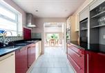 Location vacances Cambridge - Stylish Victorian 2 Bed Terraced House with Garden-3