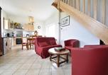 Location vacances  Nièvre - Holiday Home in Crux-la-Ville near Lake-1